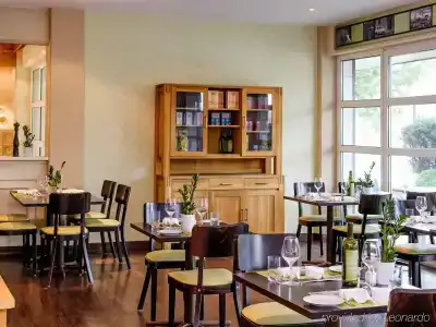 Ibis Styles - 23