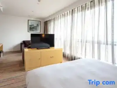 Holiday Inn Express City Center - 30