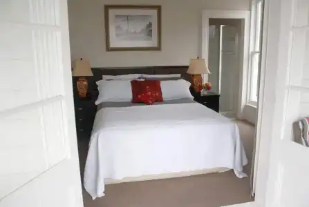 Ponsonby Manor - 26