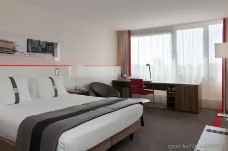 Holiday Inn Eindhoven Centre by IHG - 3