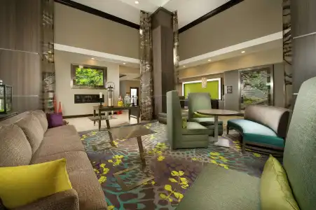 Hilton Garden Inn College Station - 6