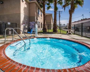 Sleep Inn & Suites Bakersfield North - 15