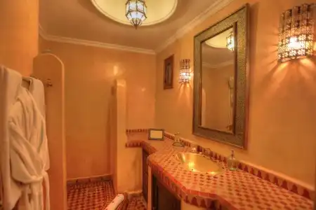 Riad Zayane - 36