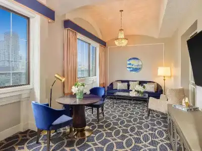 Fairmont Vancouver - 85