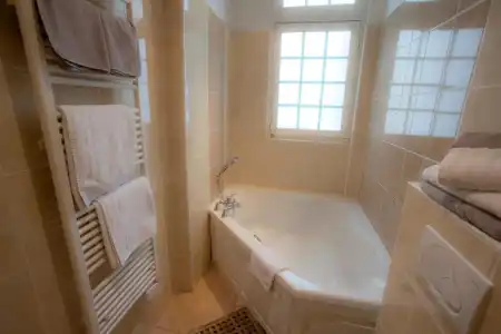 Villa Augeval Hôtel & Spa - 87