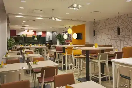 Holiday Inn Berlin - City East Side by IHG - 18
