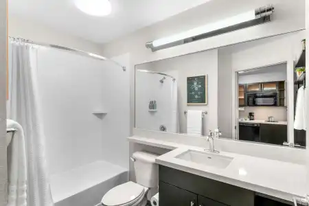 Sonesta Simply Suites Austin South - 41