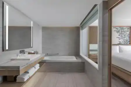 Courtyard by Marriott North - 88