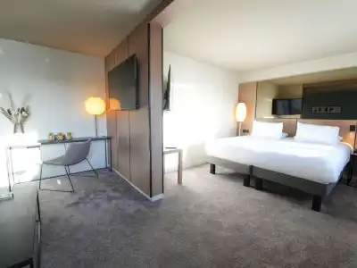 Pullman Bordeaux Lac - 86