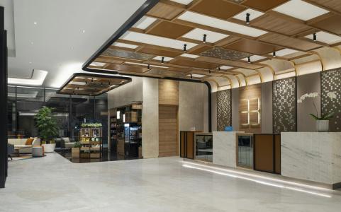 Hilton Garden Inn Jakarta Taman Palem - 32