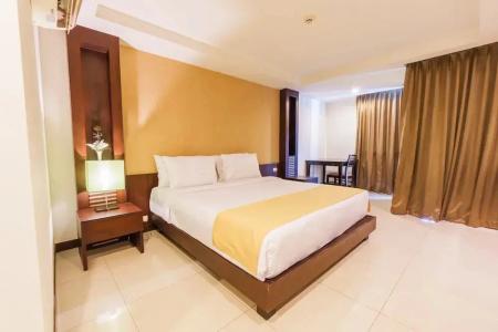 Tycoon Suite - 50