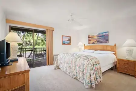 Aston Maui Hill - 212