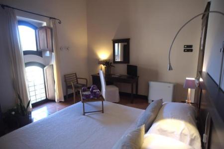 Palazzo Piccolomini - 20