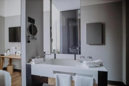 Occidental Diagonal 414 - 35