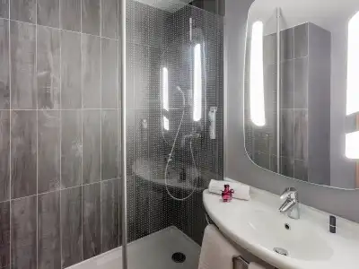 ibis Bourges - 6
