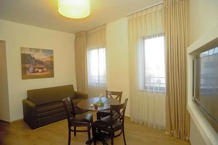 Lev Yerushalayim - 75