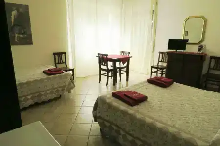 Ianus Guest House - 2