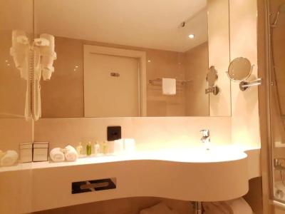 Nash Suites Airport - 44