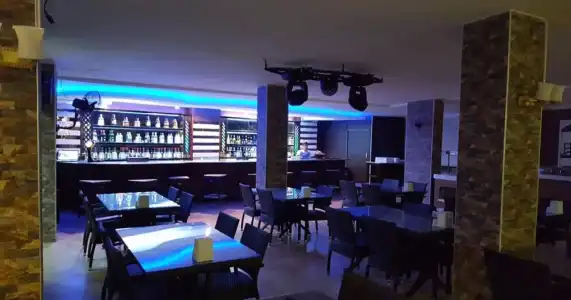 Comet De Luxe - 29