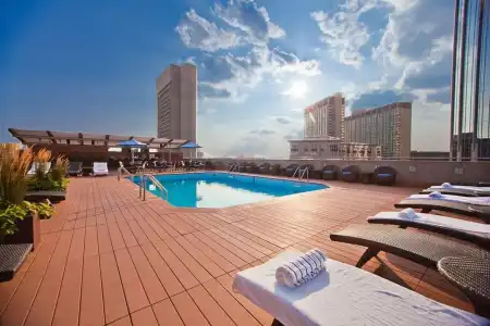 The Colonnade Residences - 9