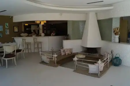 Cesme Marina Sahil Otel - 9