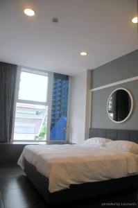 Value Balestier - 38