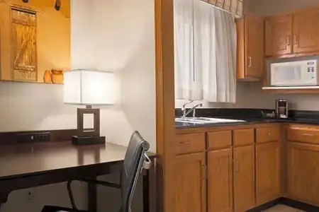 Country Inn & Suites by Radisson, Lubbock, TX - 33