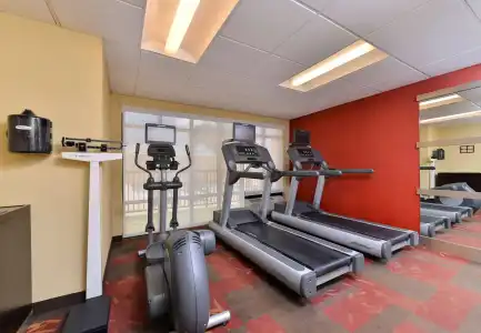 Courtyard Marriott Laredo - 18