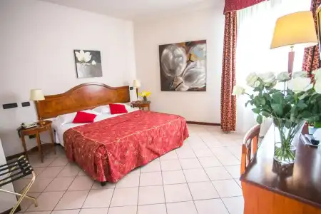 PriMotel - 3