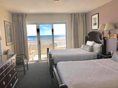 Ocean Surf Resort - 95