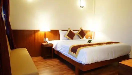 Riverside Oasis Villa - 5