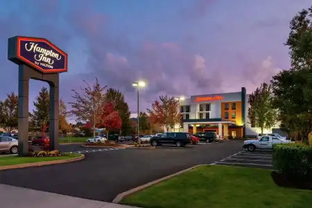 Hampton Inn Eugene - 33