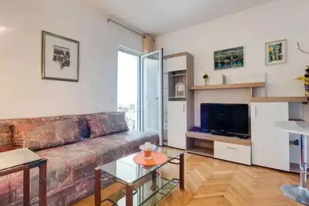 Sun Rose Apartments - 162