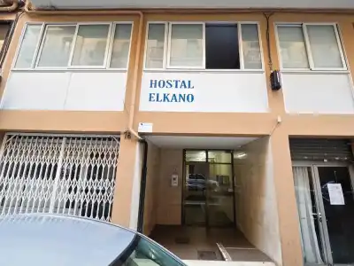 Hostal Elkano - 0