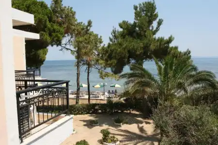 Castello Beach - 10