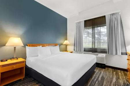 Clarion Suites Anchorage Downtown - 42