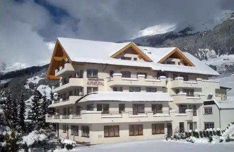 Alpenroyal - 13