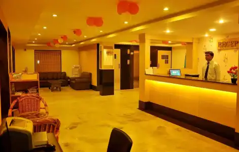 Nayagara - 0