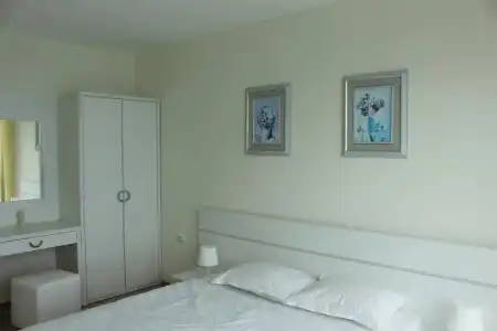 Calithea Complex - 4