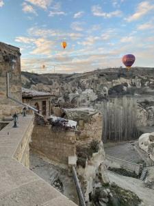 Abu Hayat Cave Suites - 98