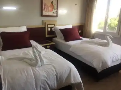 Best Inn - 6