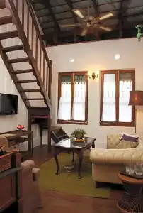 The Bhuthorn Bed and Breakfast - 20
