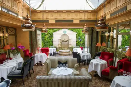 L'Hotel - 21