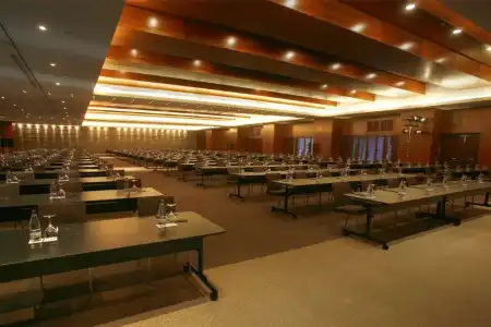 VH Eurostar Tirana Congress & Tirana Spa - 4