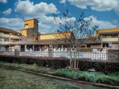 Best Western Plus Saddleback Inn & Conference Center - 25