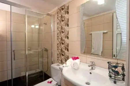 Kastro Beach Apartments - 45
