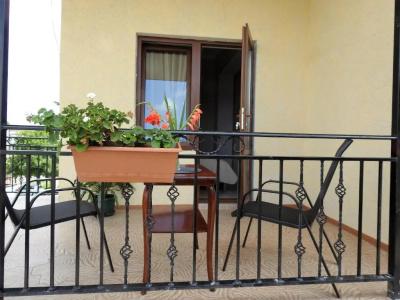 White Guesthouse - 8
