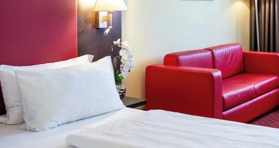 Plaza Premium Salzburg - 136