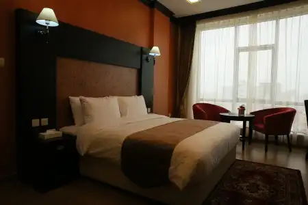 Royal Phoenicia - 2