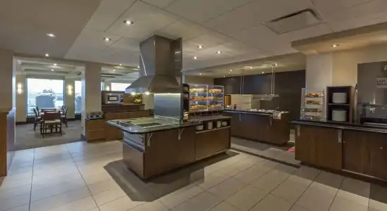 Hôtel & Suites Normandin Quebec - 9